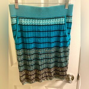 Ann Taylor Loft Stretch Skirt Size S in Shades of Teal